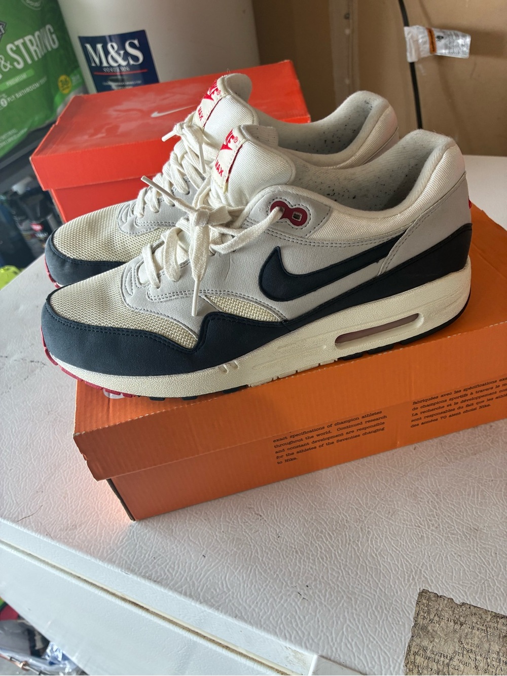 2013 Air Max 1 OG White Obsidian 554717-100 Retro Size 8.5 EXCELLENT CONDITION